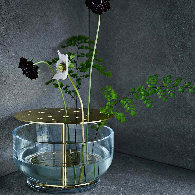fritz-hansen-object-ambiente-ikebana-vase.jpg